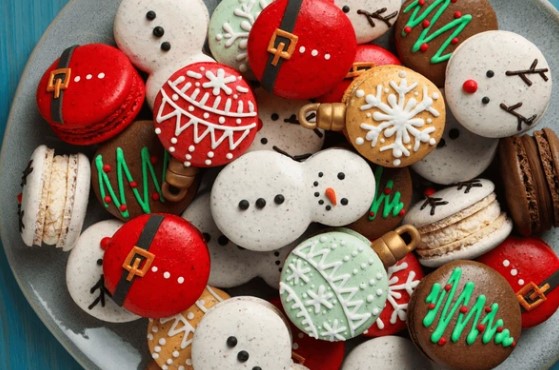 NYC: Holiday Macarons (BYOB)